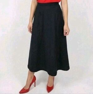 Jos A Bank Womens Skirt 8P Black Wool A-Line VTG Dark Academia Scandi Minimal